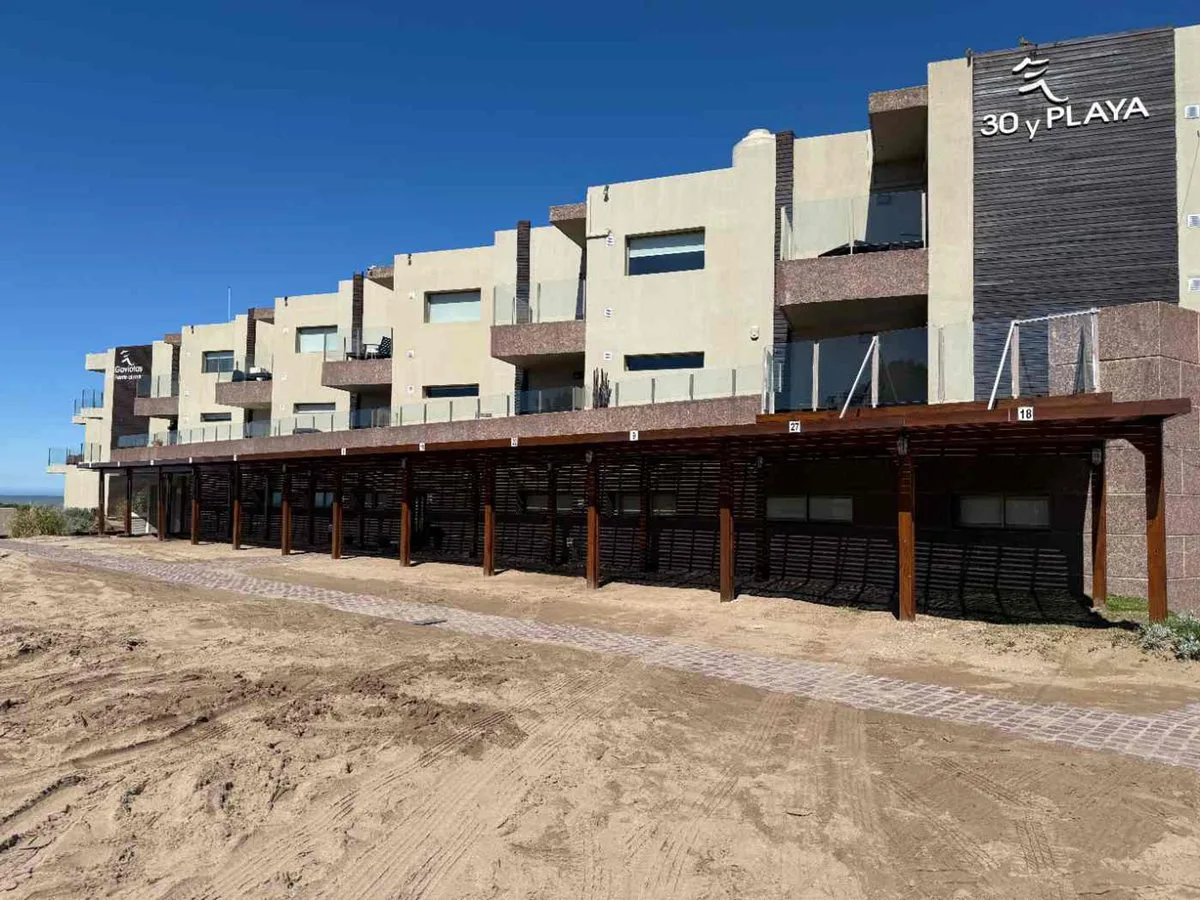 Departamento Venta Las Gaviotas frente al mar foto 5