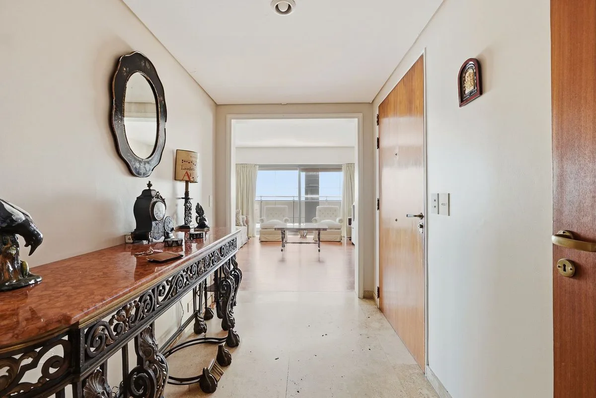 Venta Departamento con 4 habitaciones en suite foto 5