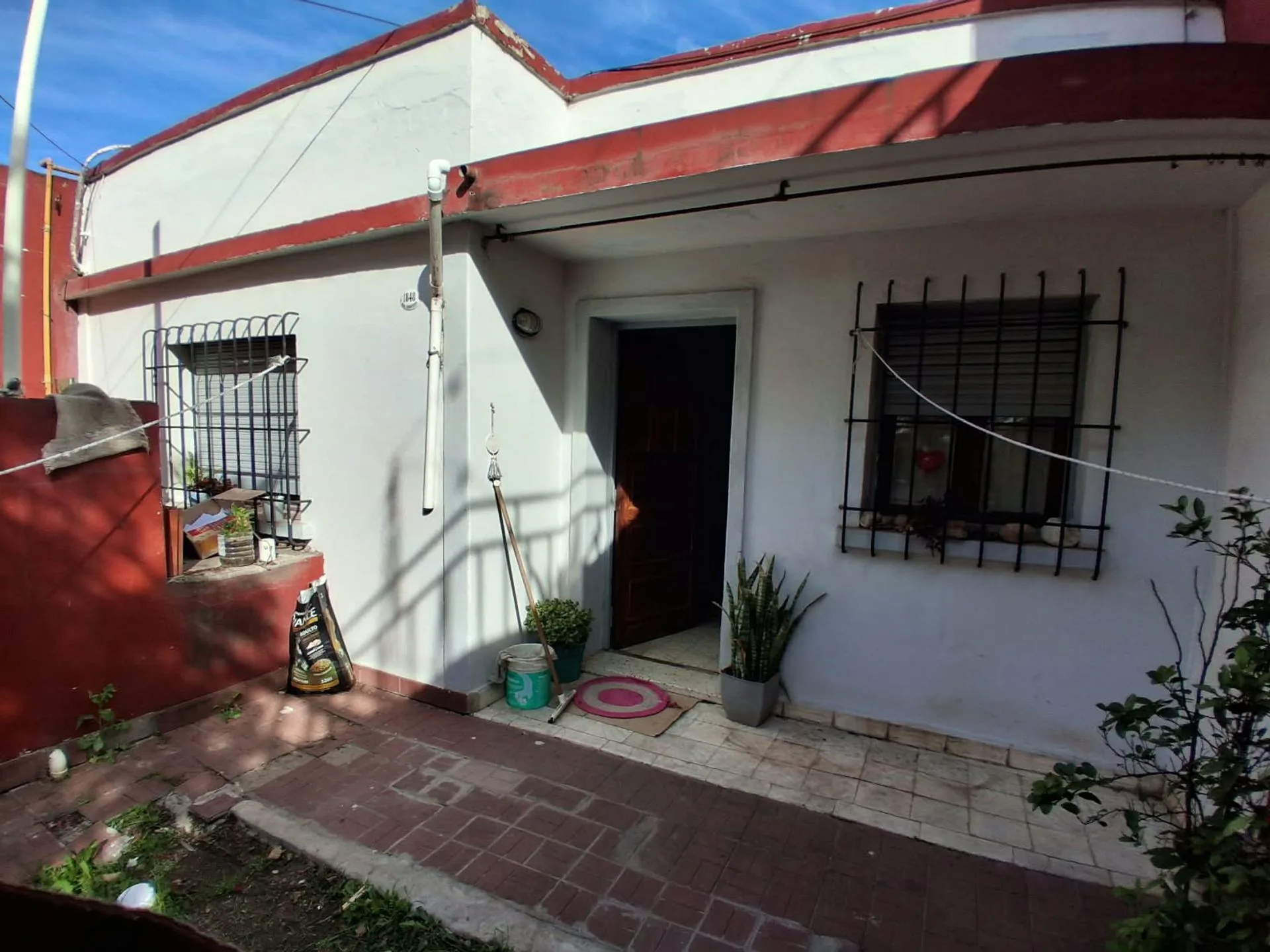 Casa 2 dormitorios sobre Av. Almafuerte, Paraná foto 3