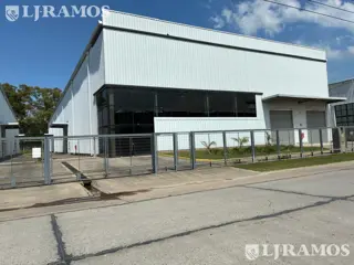 Depósito en Polo Industrial Ezeiza foto 1