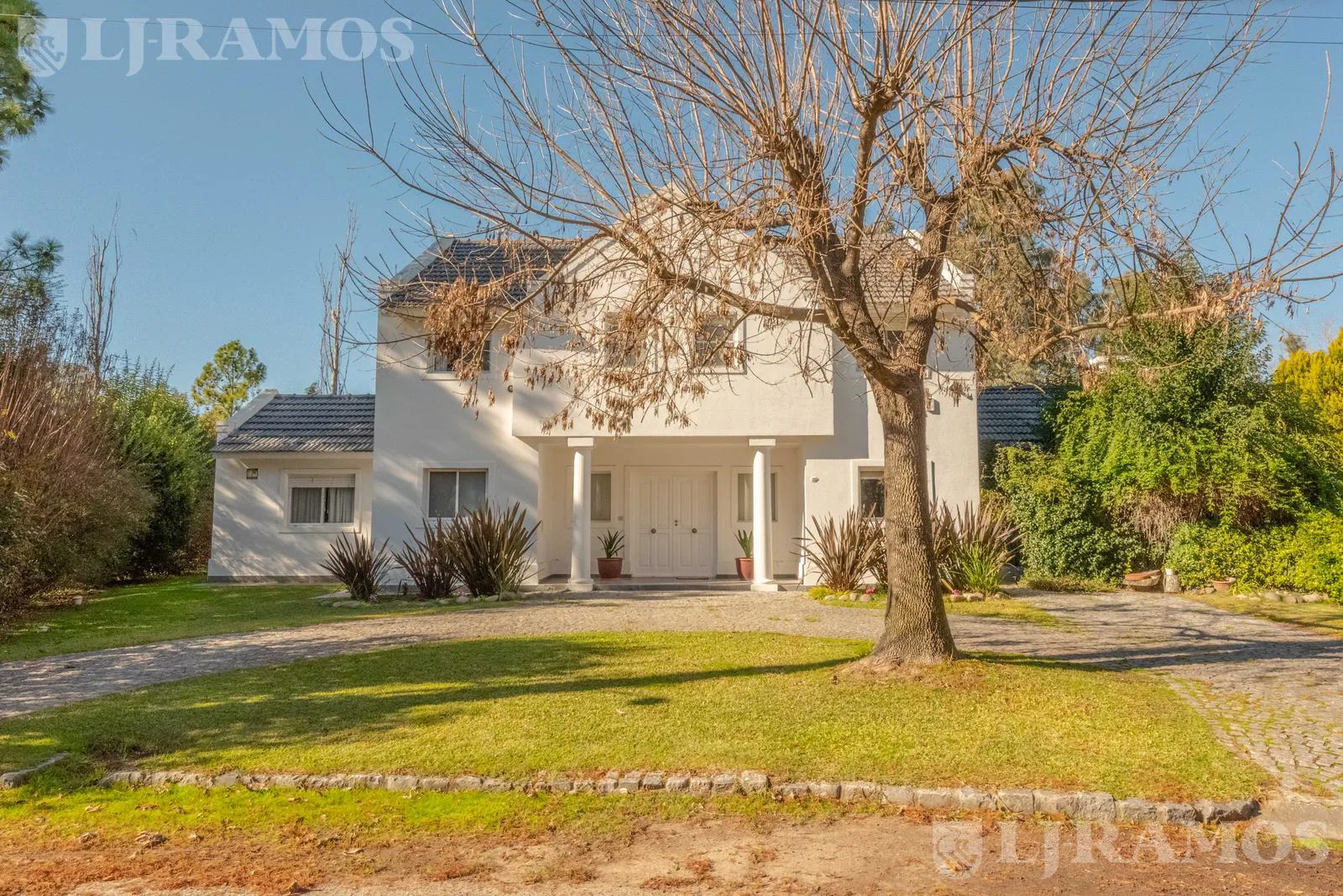 VENTA Casa Barrio Larena C.C. Ruta 6 km KM 174. FATIMA OPORTUNIDAD ! MUY LINDA CASA foto 3