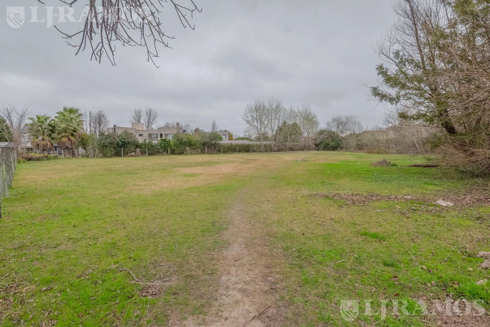 Terreno de 2565 m 2  en venta en  Santa Maria De Tigre foto 5