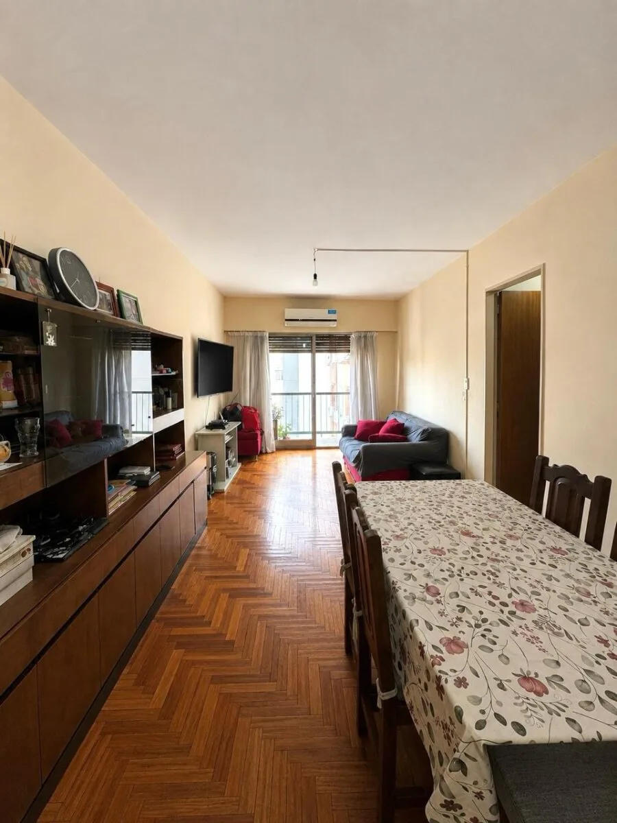 VENTA SEMIPISO 4 AMBIENTES CON DEPENDENCIA Y BAULERA - AV. LA PLATA 400 - CABALLITO foto 3