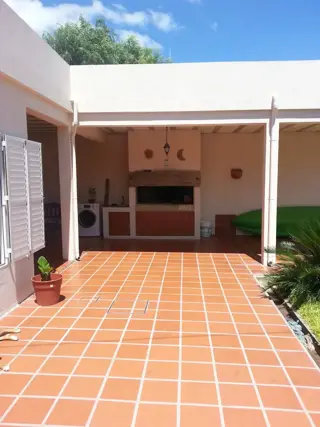 CASA BARRIO LAS CAMPANAS foto 2
