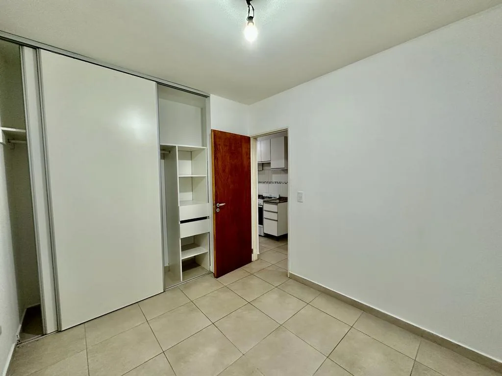 Rawson 200 - Departamento de un dormitorio en alquiler - Rosario, Refinerías foto 4