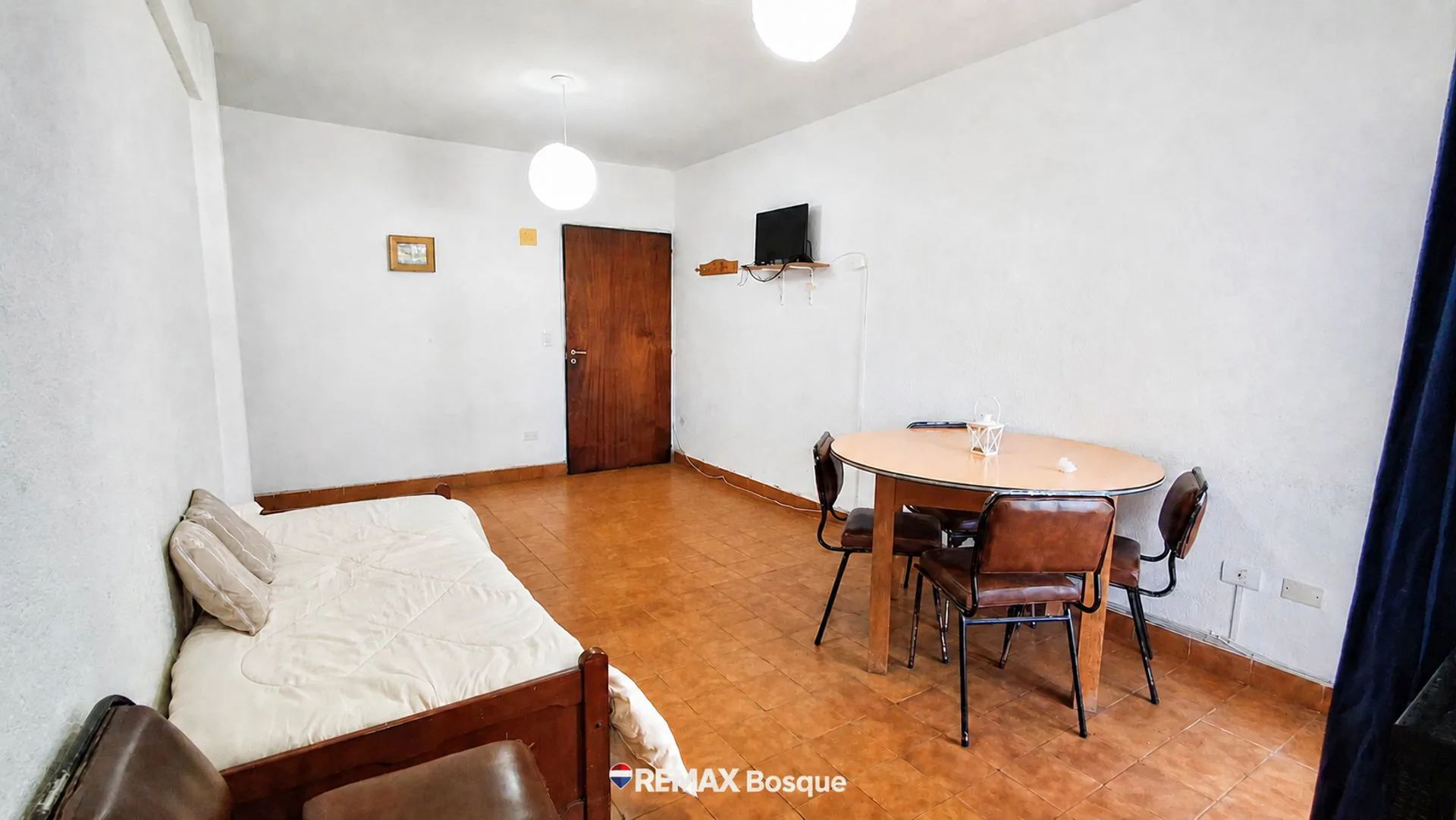 VENTA DEPARTAMENTO VILLA GESELL 2 AMBIENTES foto 3