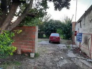 LOTE 6210 e/ 7 y 8 LA PLATA foto 1