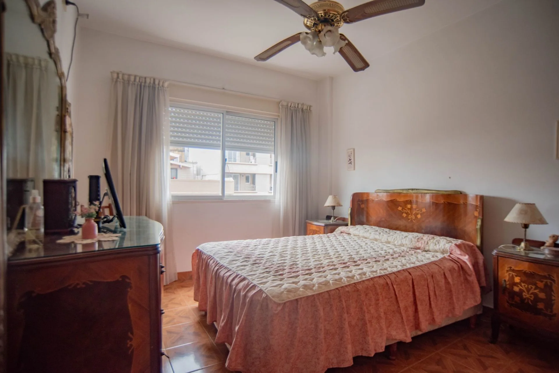 VENTA DPTO 3 AMB SANTOS LUGARES BALCON foto 4