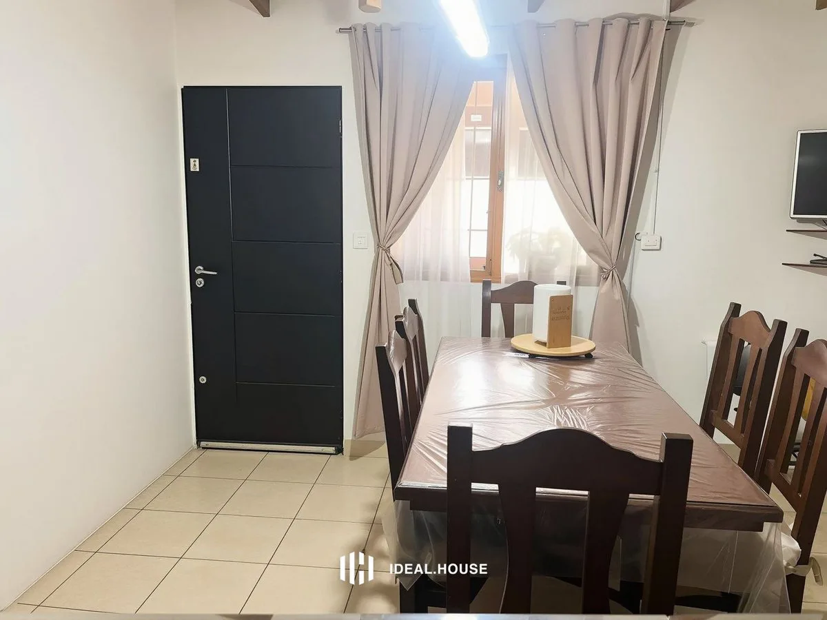 CASA EN VENTA - Barrio Brasil Godoy Cruz foto 4