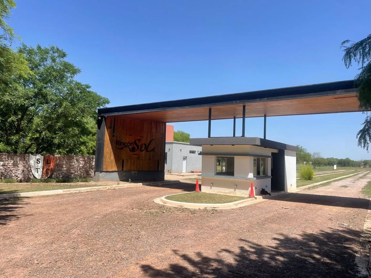 EN VENTA - LOTE EN VENTA - BARRIO PRIVADO foto 2