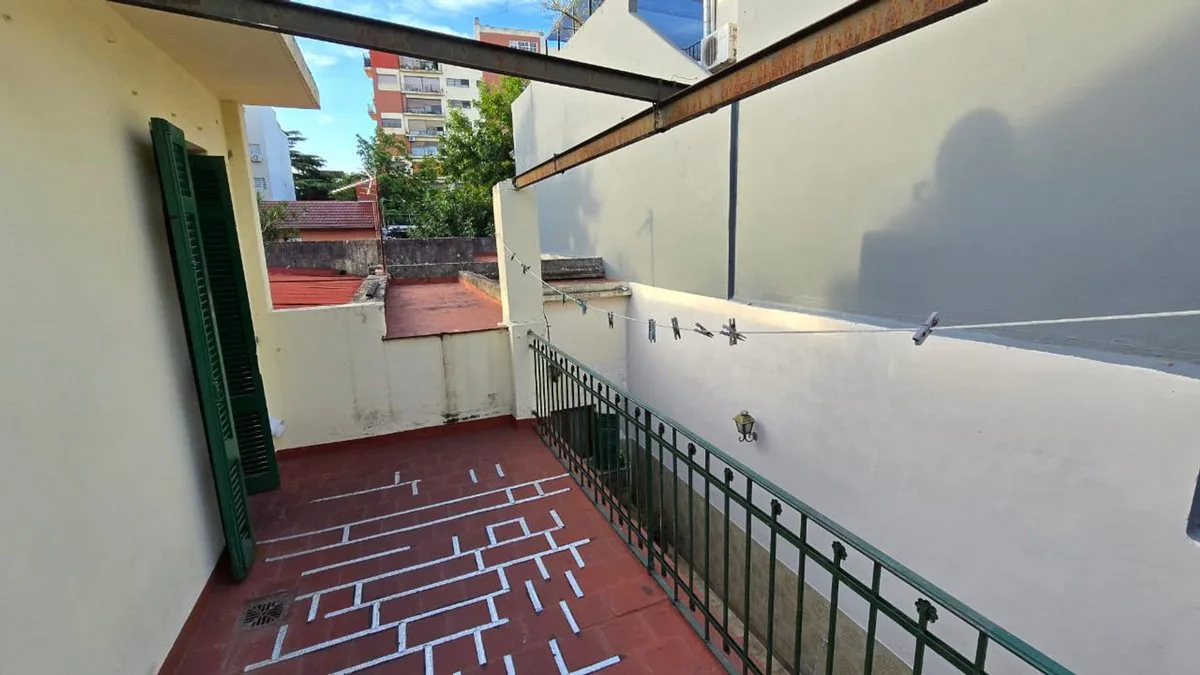 CASA 5 AMBIENTES LOTE PROPIO - VILLA EL PARQUE foto 5
