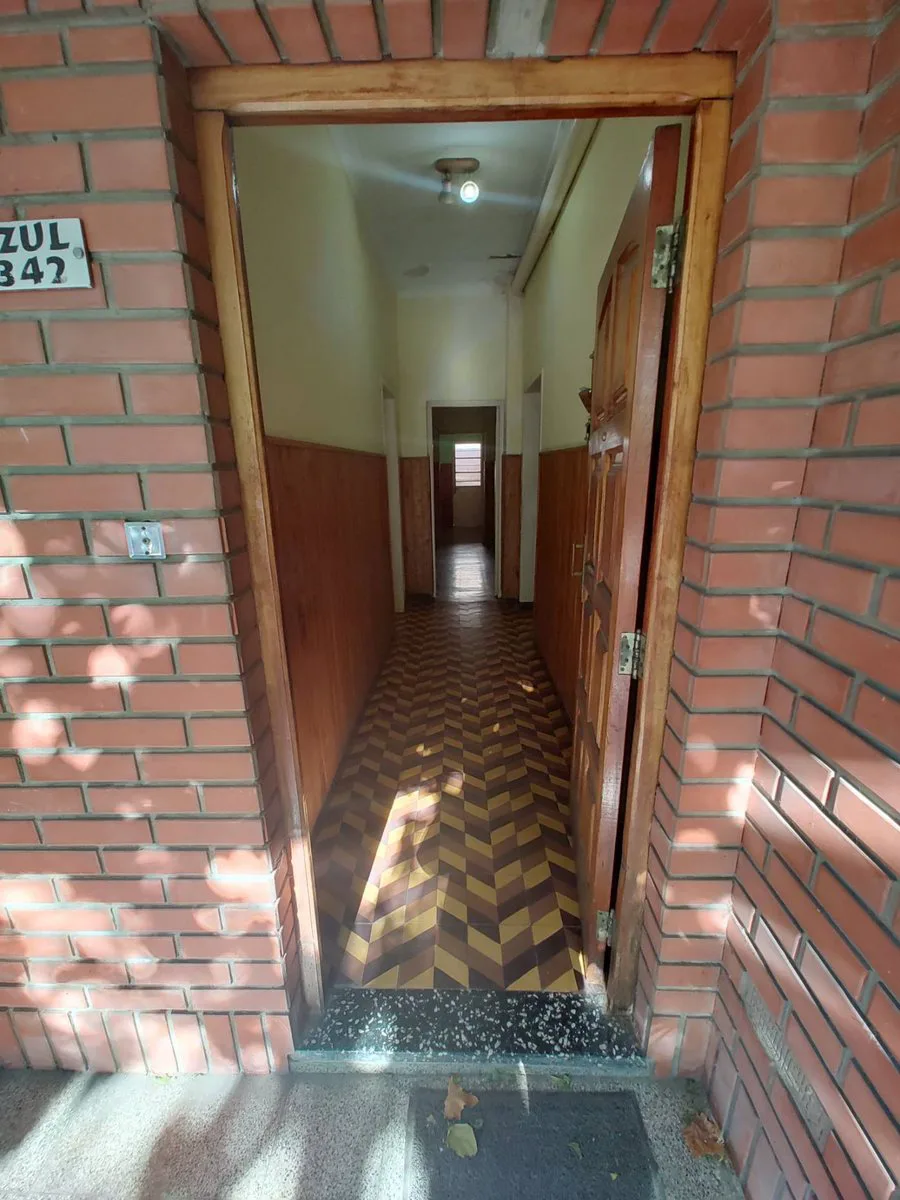 VENTA CASA 4 AMBIENTES, MORON, APTO CREDITO! foto 3