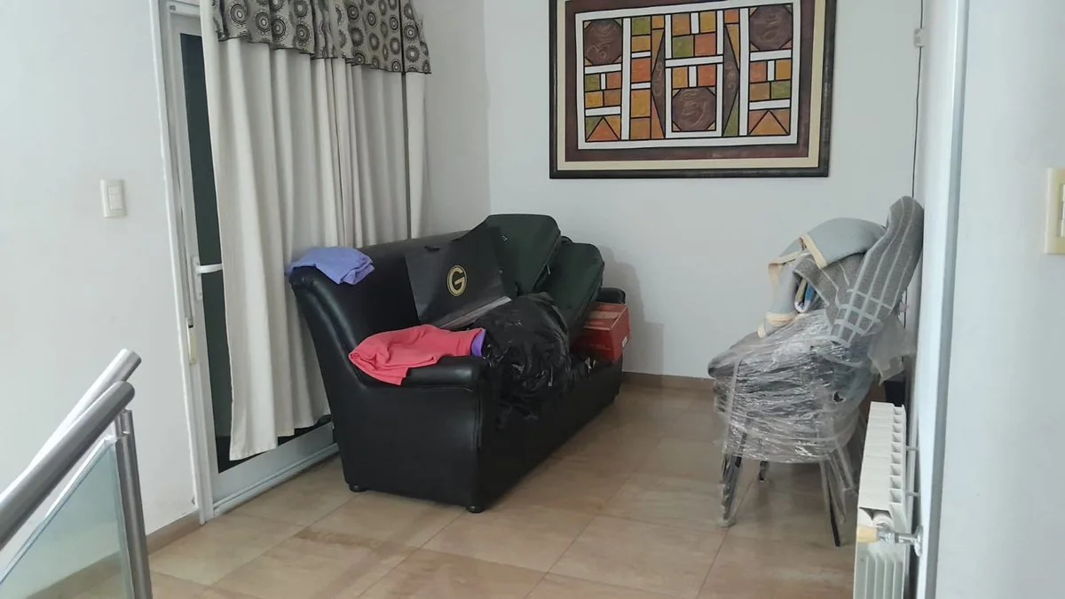 VENTA CASA 4 DORMITORIO CON PILETA VILLA MARIA foto 5