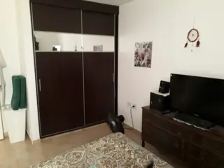 VENTA DEPARTAMENTO 1 DORMITORIO BARRIO GENERAL PAZ CON PATIO PROPIO foto 2