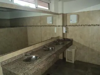 SALON PARA FIESTAS foto 2