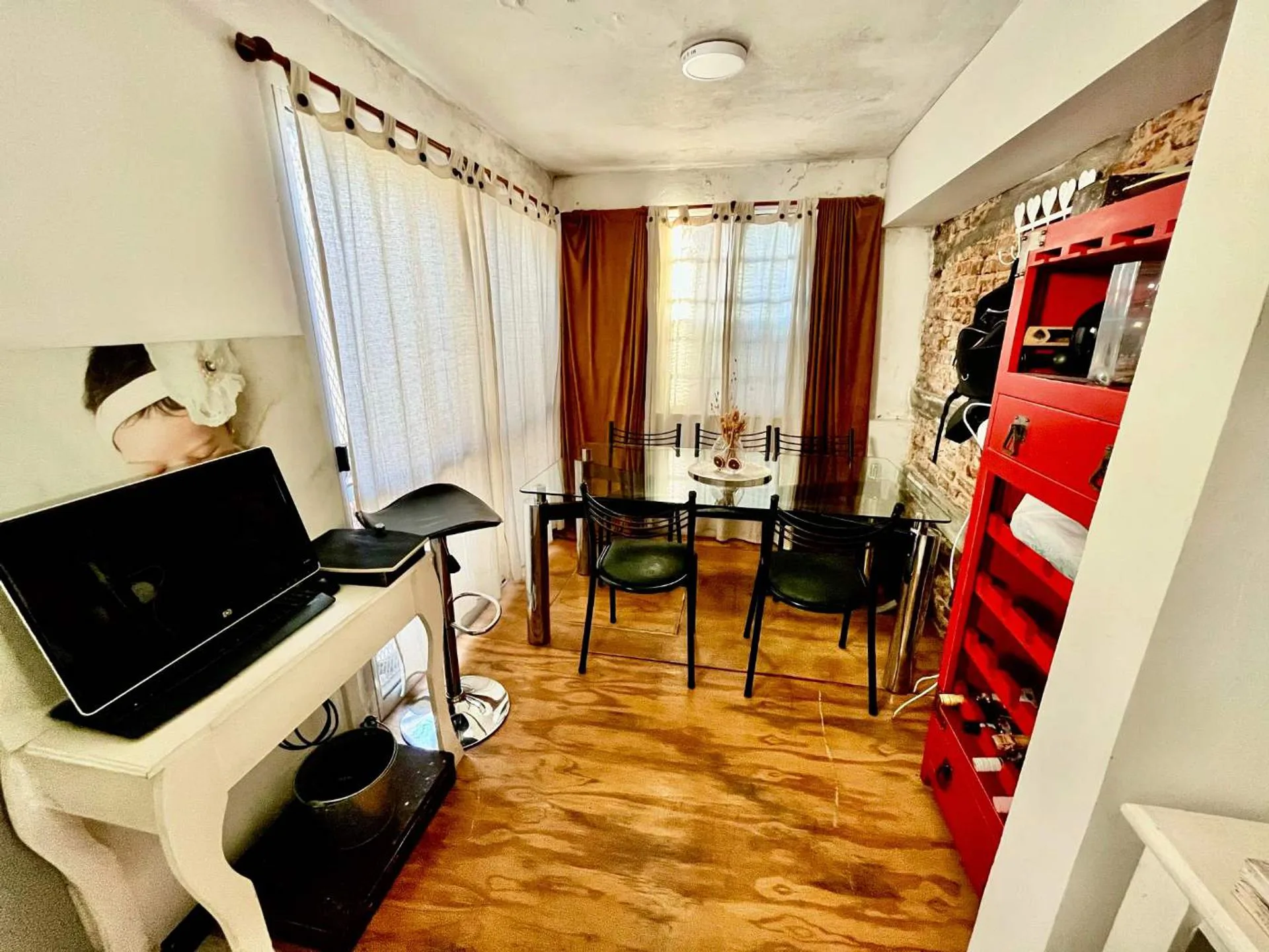 VENTA CASA 1 DORMIT CENTRO SAN NICOLAS EXCELENTE foto 3