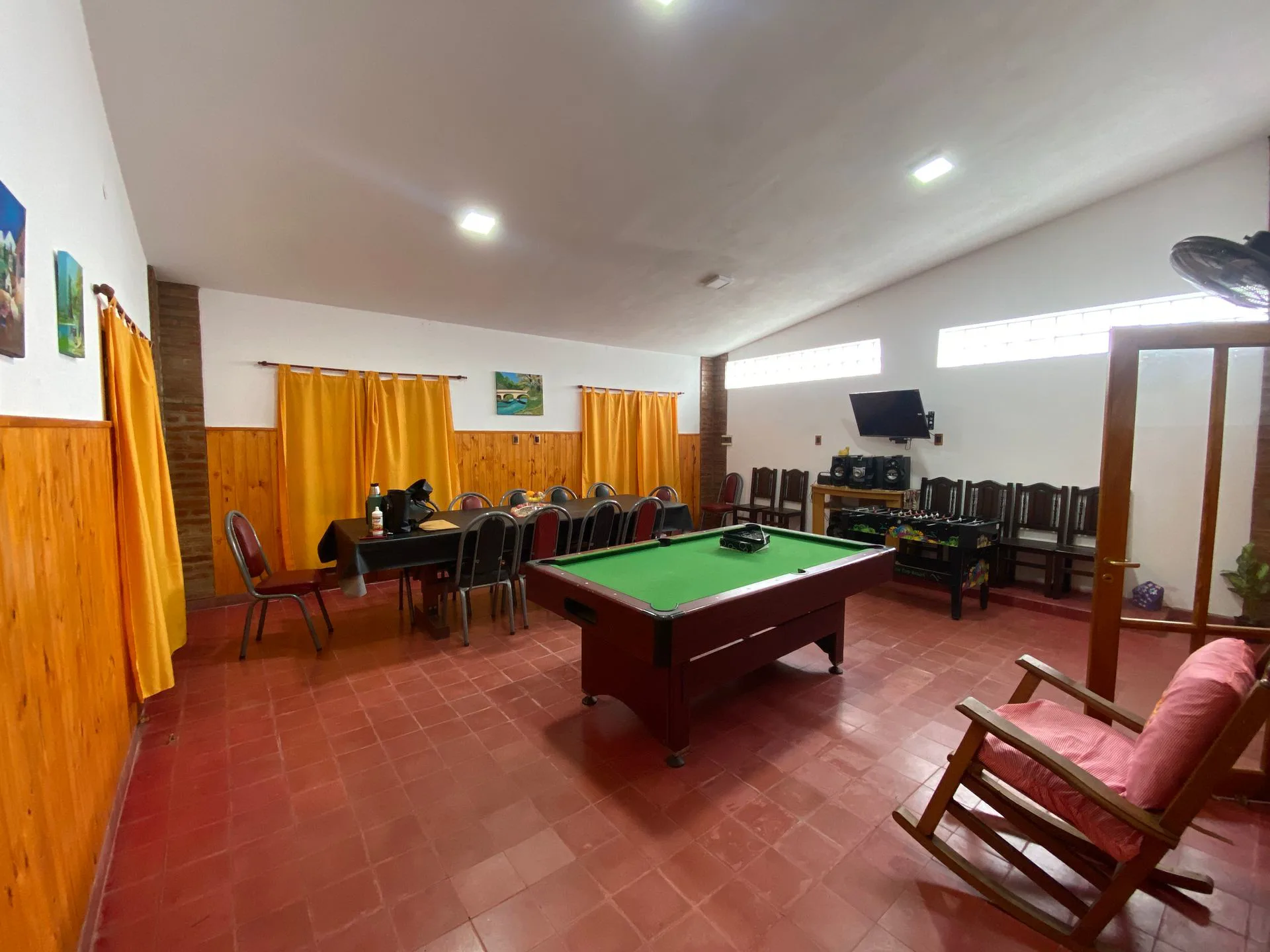 OPORTUNIDAD VENTA CASA 4 DORM CON PILETA CABALANGO foto 5