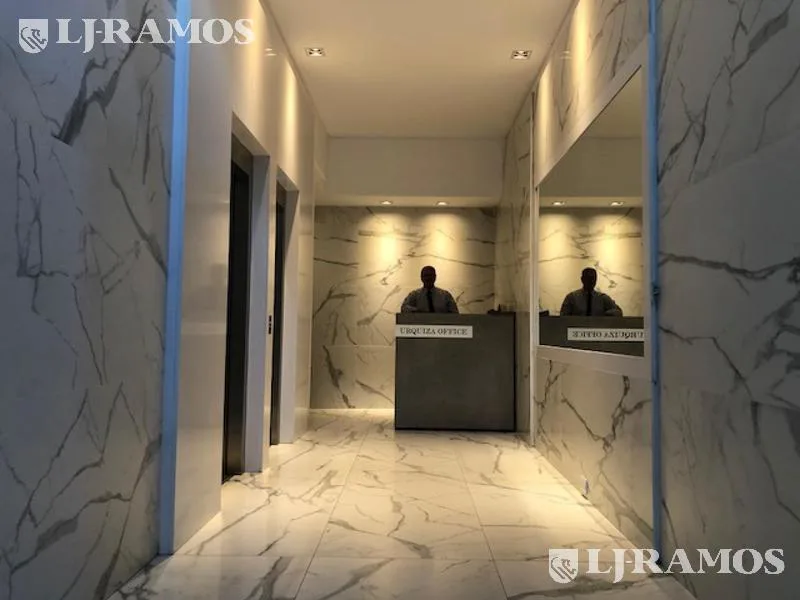 Alquiler de oficina de 297 m2 en Villa Urquiza foto 3