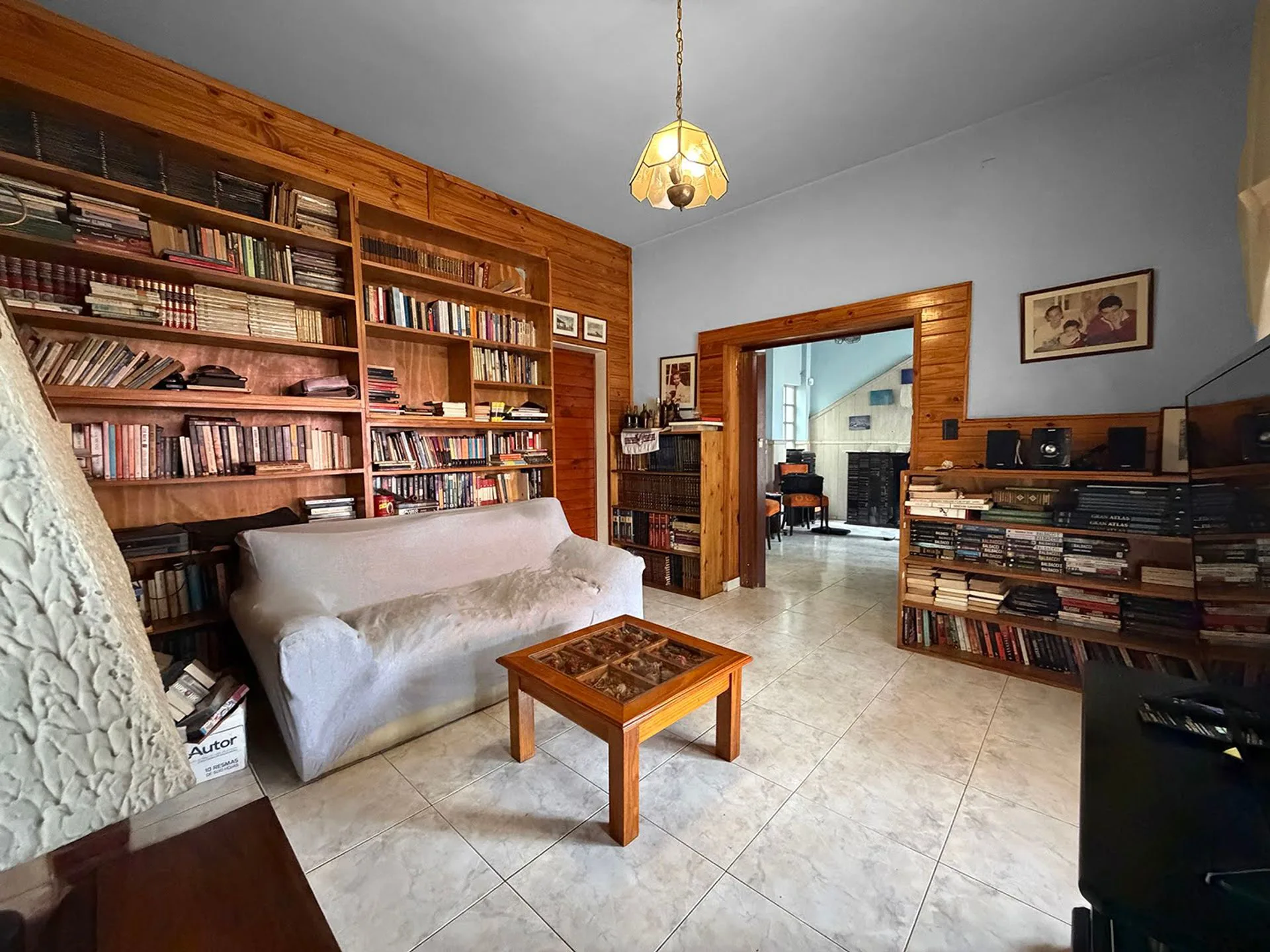 Venta casa en Villa Real con piscina y garage foto 5