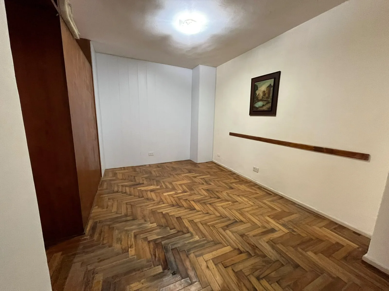 DEPARTAMENTO 1 AMB CON PATIO - ALQUILER - RAMOS MEJIA foto 2
