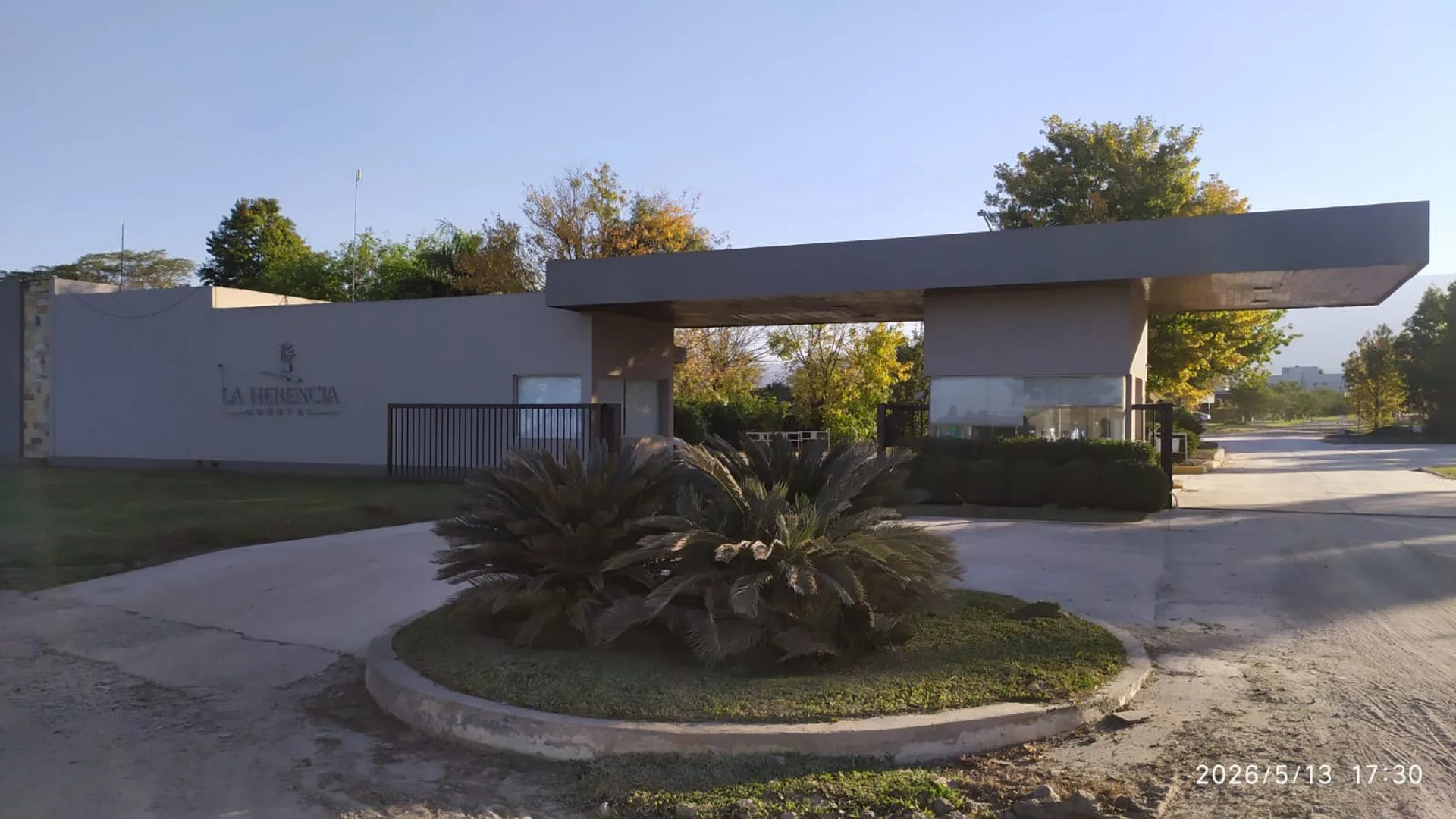 LOTE 828 m2  EN COUNTRY LA HERENCIA-ACEPTA PERMUTA foto 3