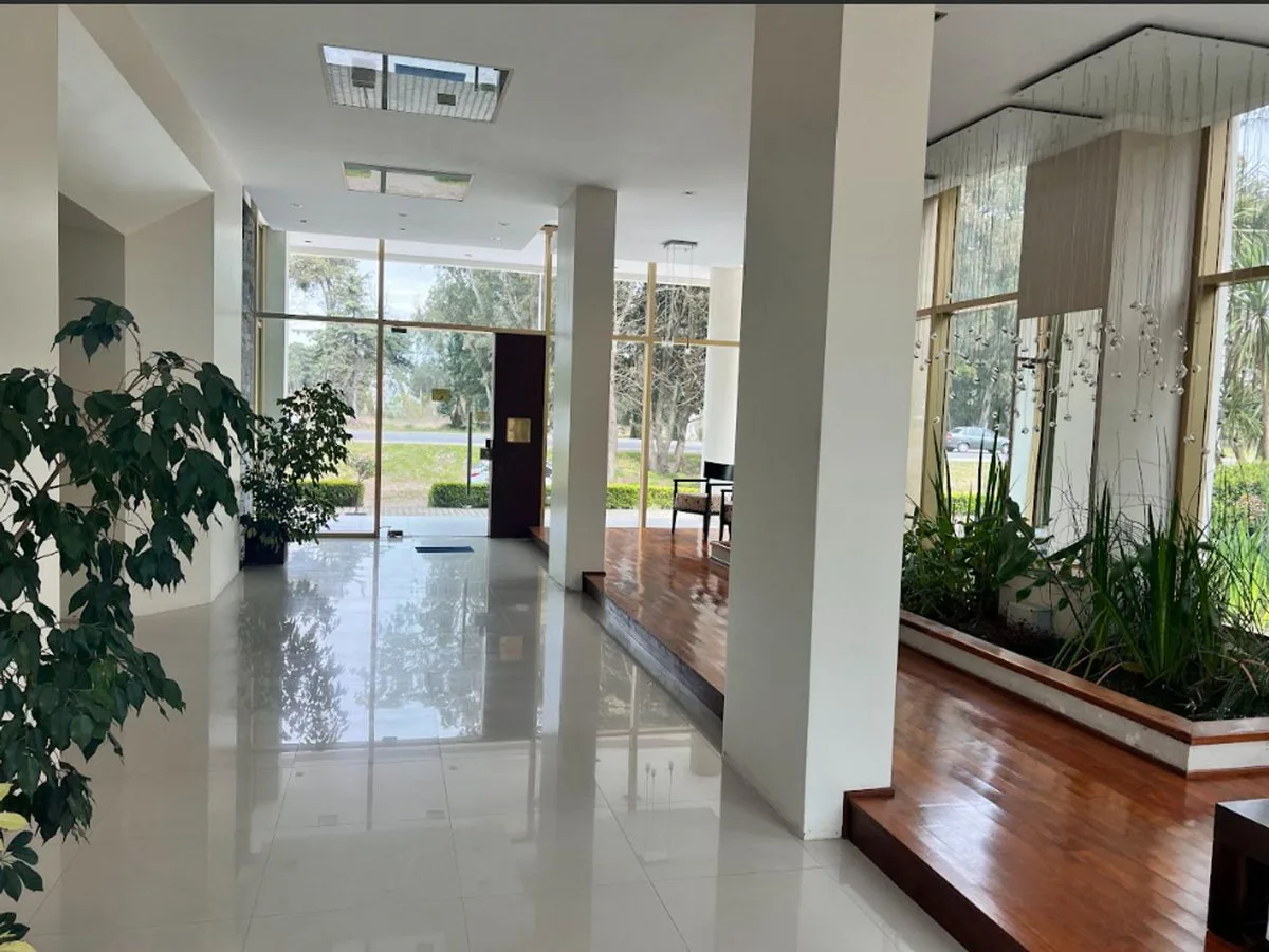 Departamento en venta en Pinamar foto 3