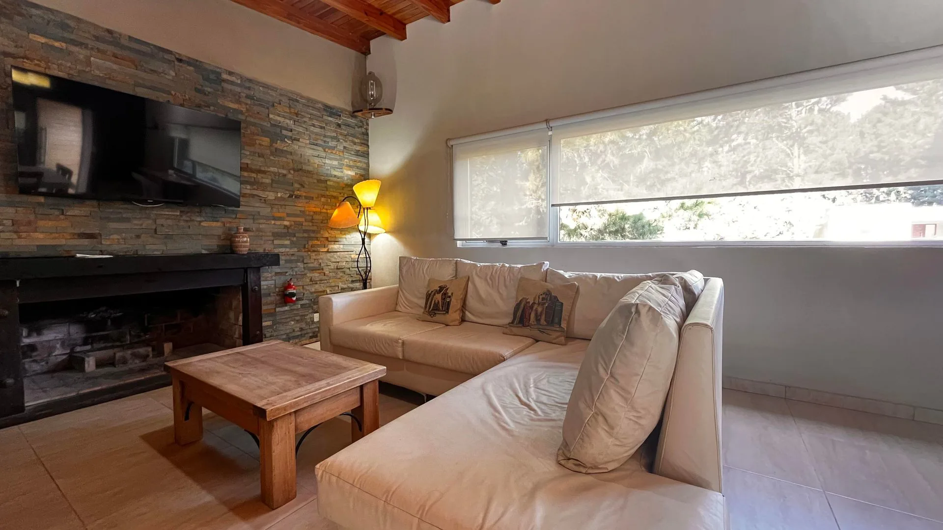 VENTA DE CASA EN COSTA ESMERALDA CON GAS NATURAL foto 2
