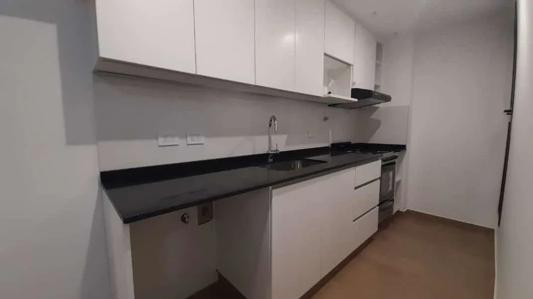 Departamento 2 ambientes con balcón y cochera en alquiler - Villa Urquiza foto 5