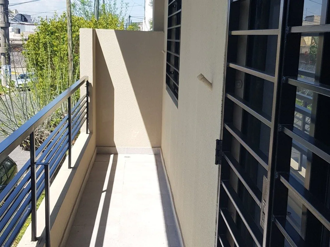 Departamento - San Justo foto 4
