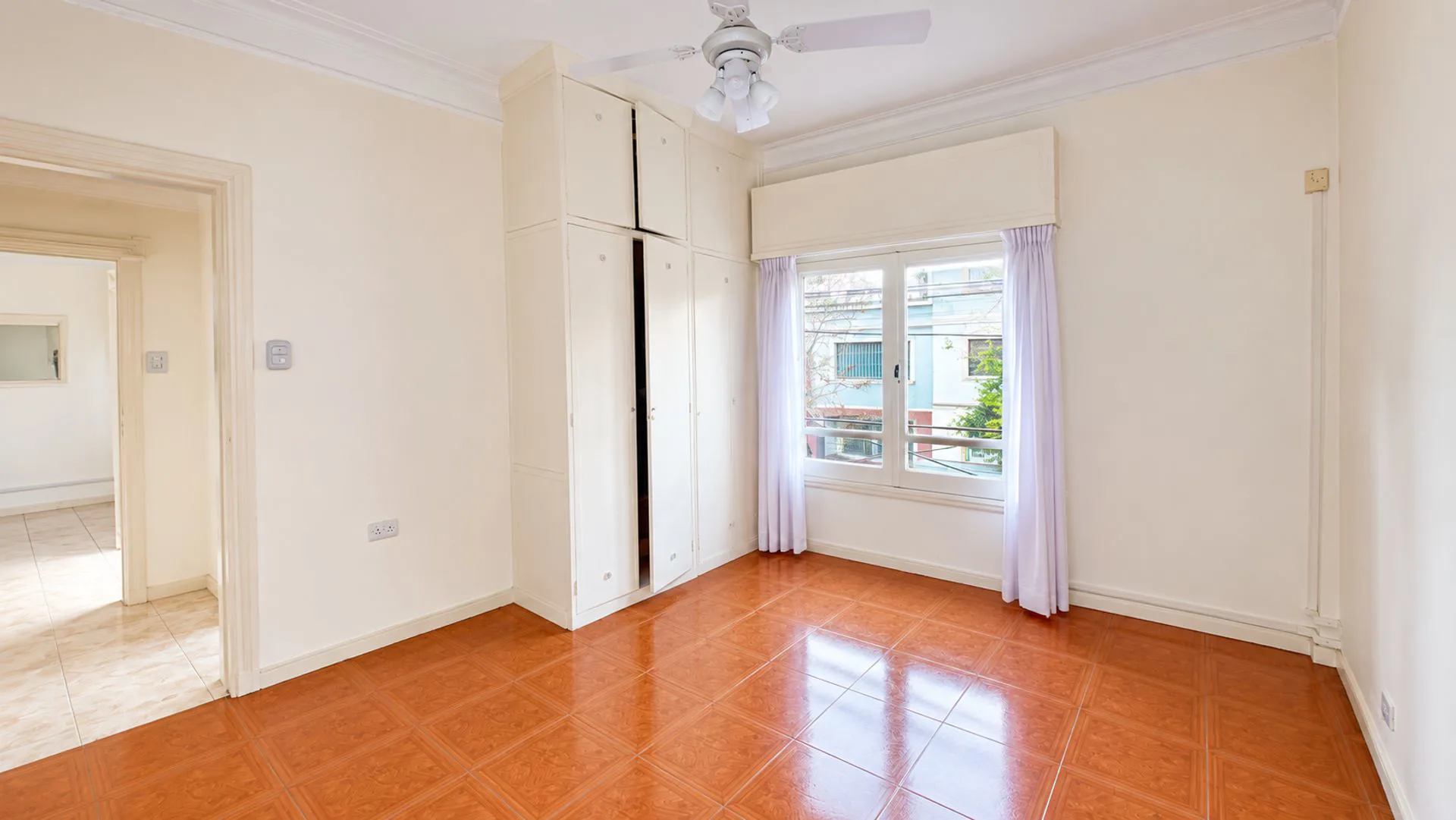 VENTA DEPTO 3 AMBIENTES + DEPENDENCIA | CABALLITO foto 5