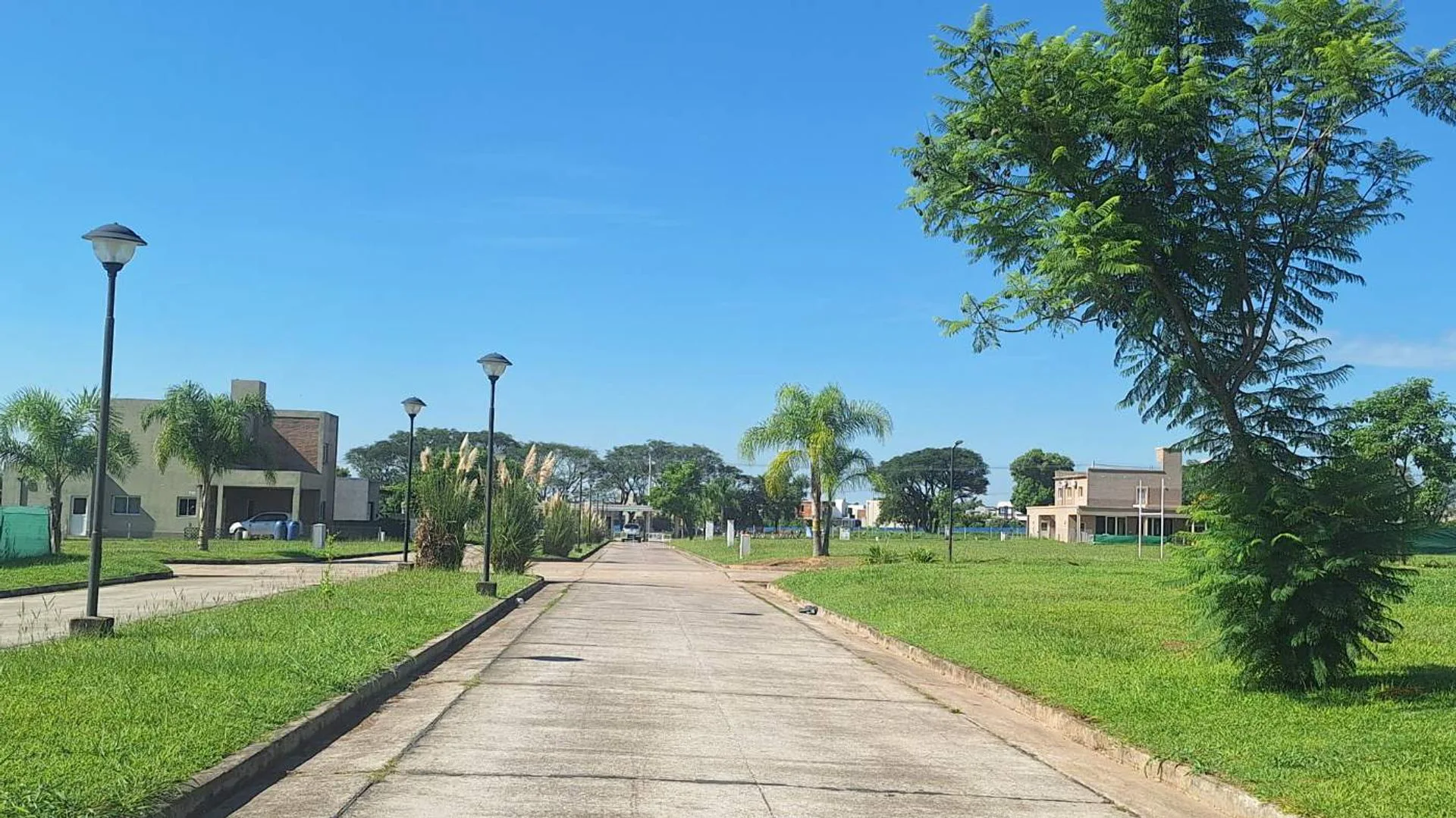 VENTA LOTE CENTRAL EN COUNTRY LAS LIMAS- SAN PABLO foto 4
