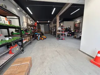 Salón comercial de grandes dimensiones en zona norte foto 2