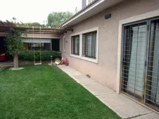VENDO CASA NUEVA . DISEÑO MODERNO. SAN RAFAEL. MENDOZA. foto 1