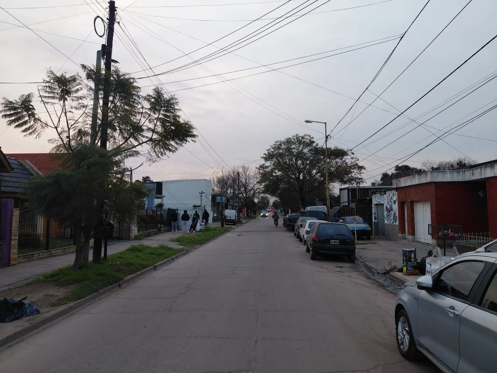 Venta dos Casas a refaccionar ideal inversor foto 3