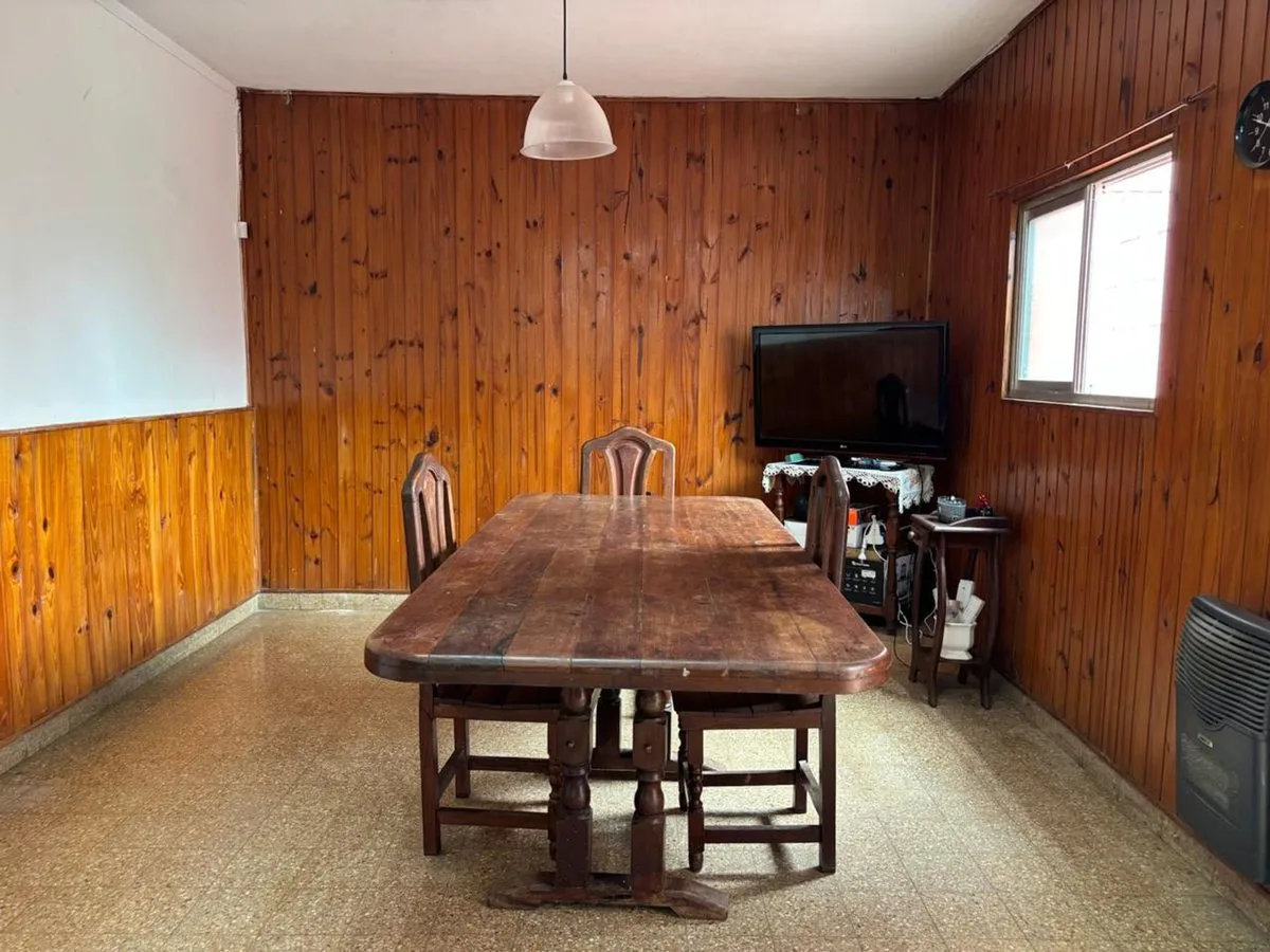 VENTA DE INTERESANTE PROPIEDAD BONEO 3000 foto 4