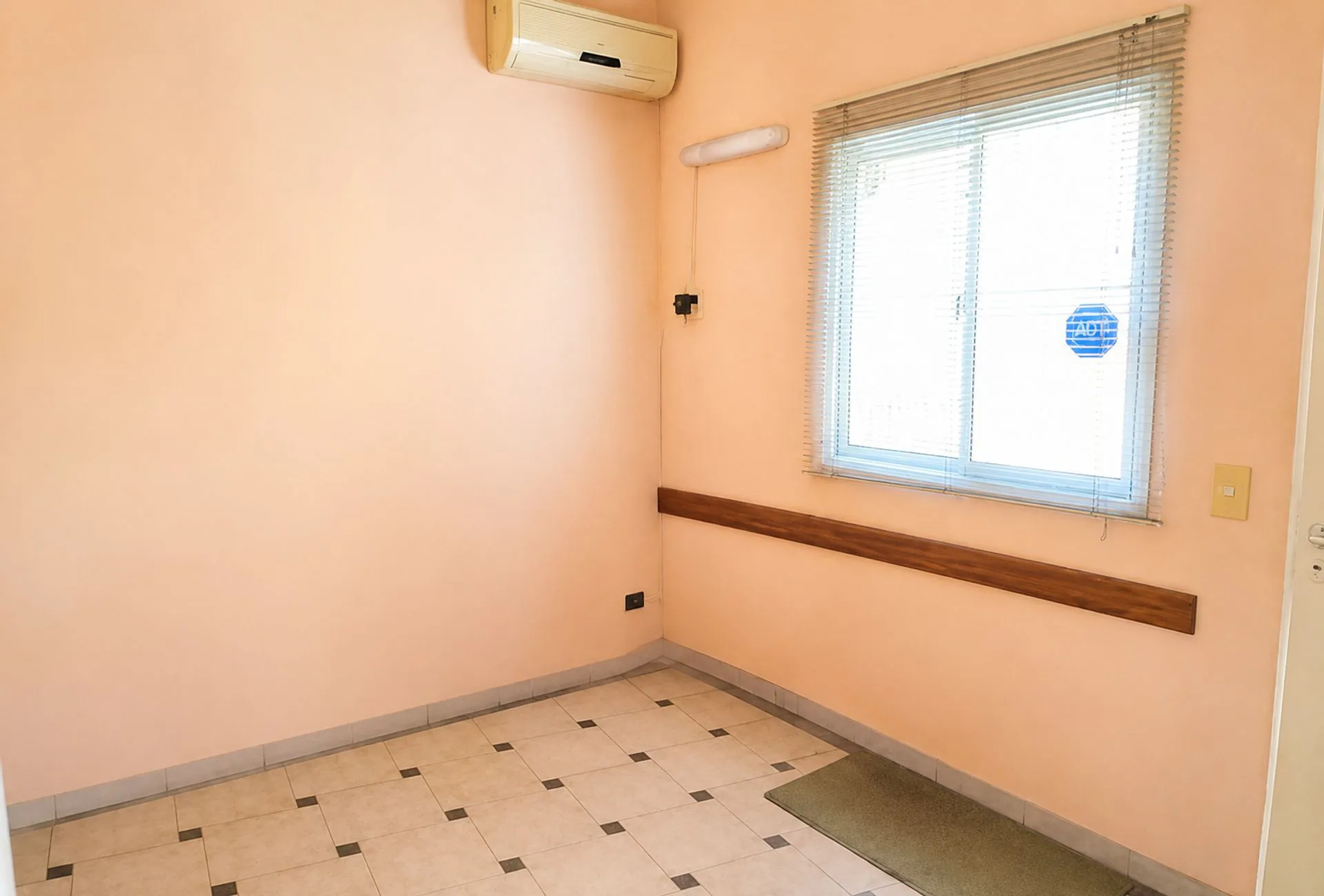 VENTA CASA 5 AMBIENTES PATIO BOULOGNE SAN ISIDRO foto 5