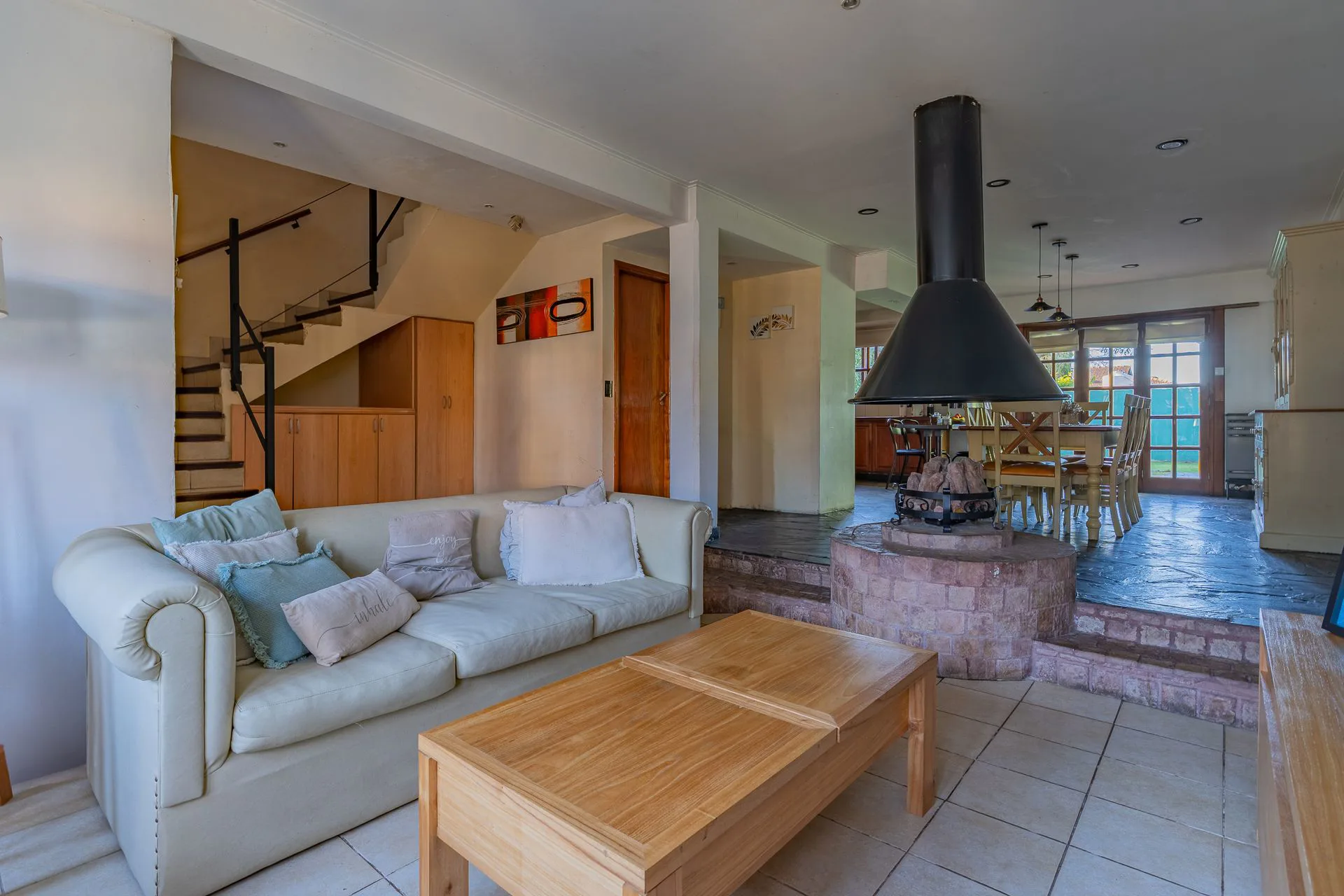 VENTA Casa 4amb c/Garage Doble y Parque | Colinas foto 5