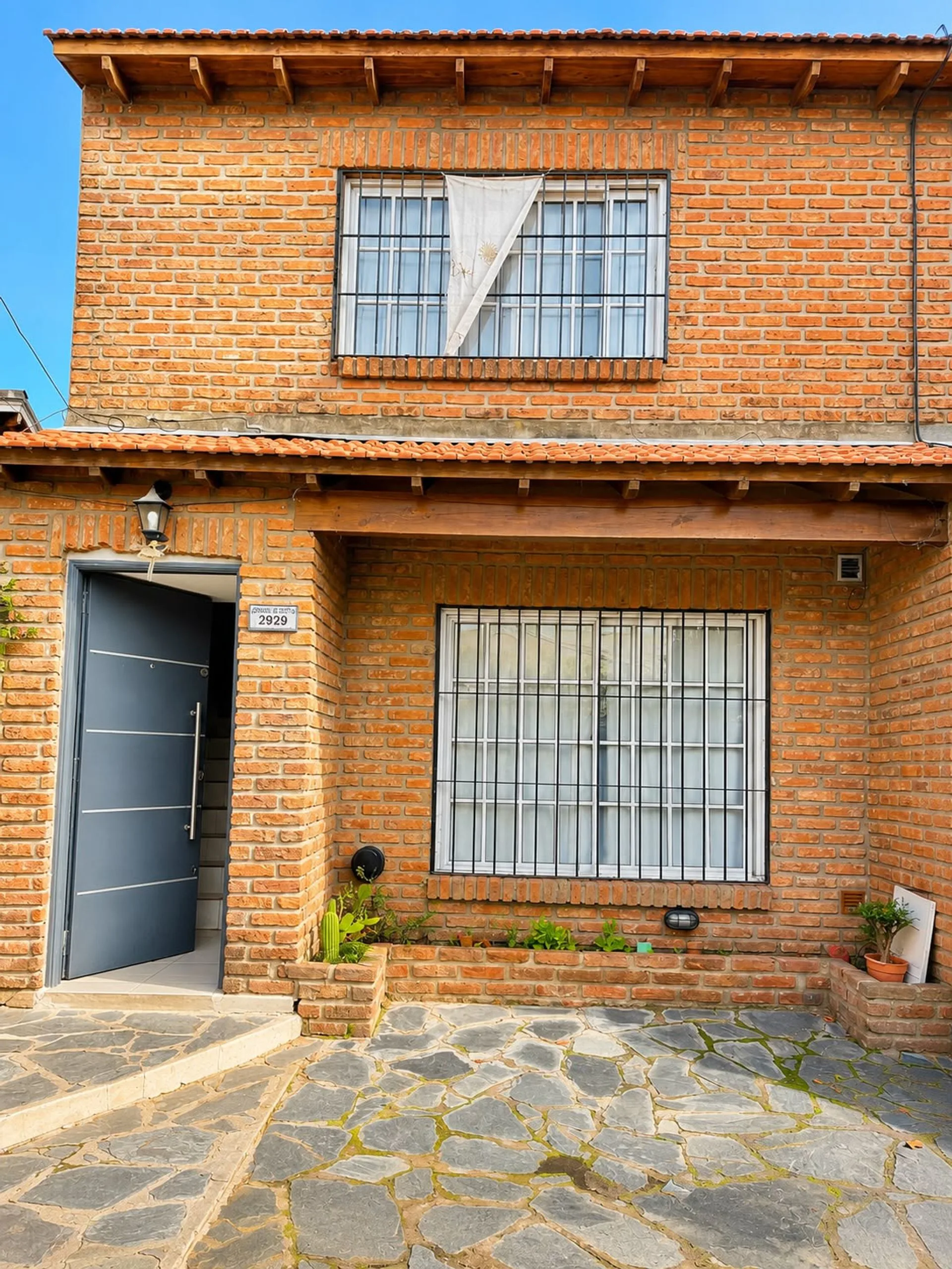 VENTA CASA PH 4 AMBIENTES MORON JARDIN/LAVADERO foto 2