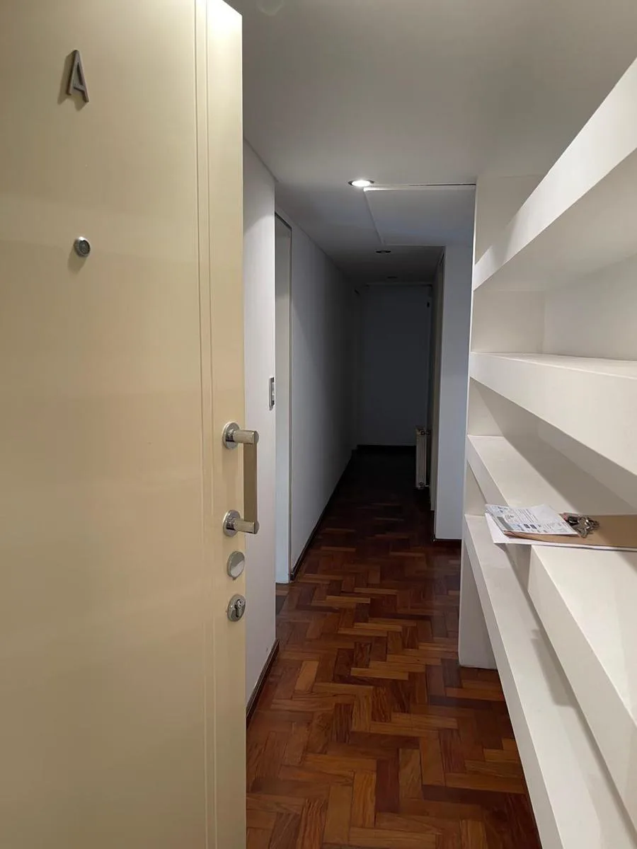 Departamento 3 dormitorios y cochera a la venta foto 4