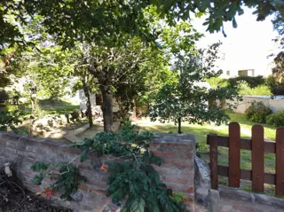 Venta Casa - Sobre Ruta 38 - Amplio terreno - Esquina foto 4