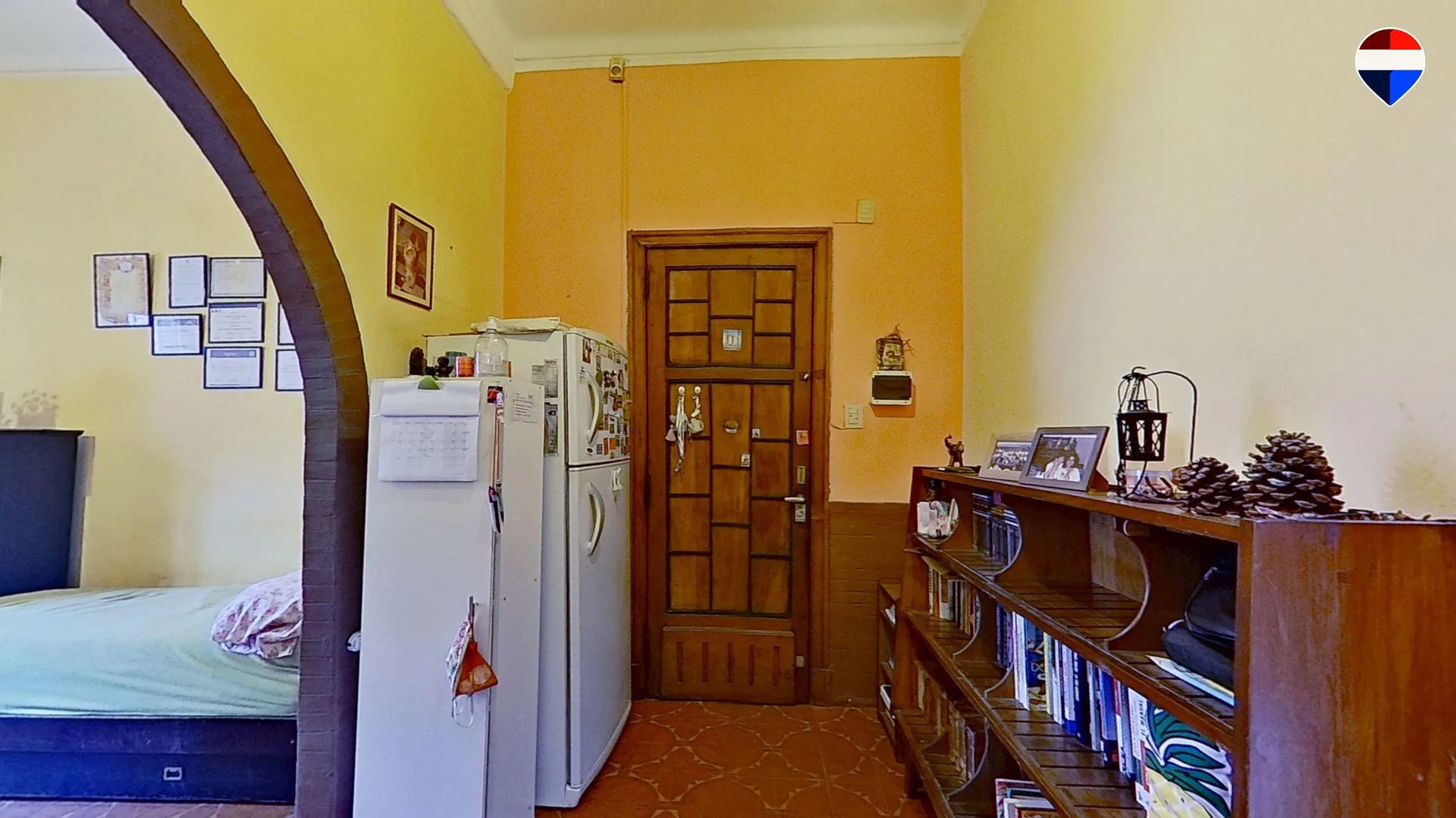 VENTA PH 2 AMBIENTES CON PATIO PLANTA BAJA LA BOCA foto 2
