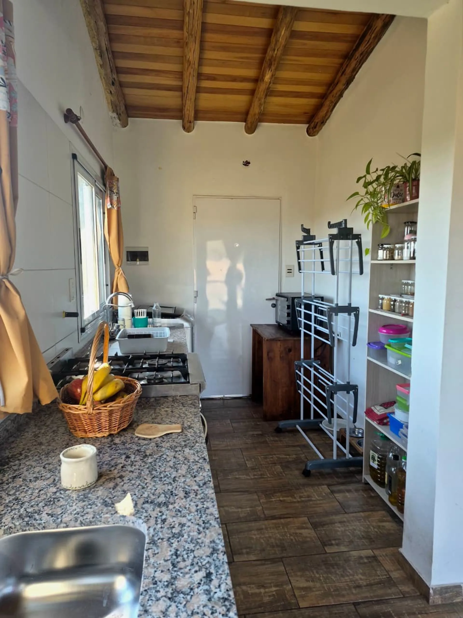¡EN VENTA! Casa + 1 Hectárea en Paraje Balcarce foto 3