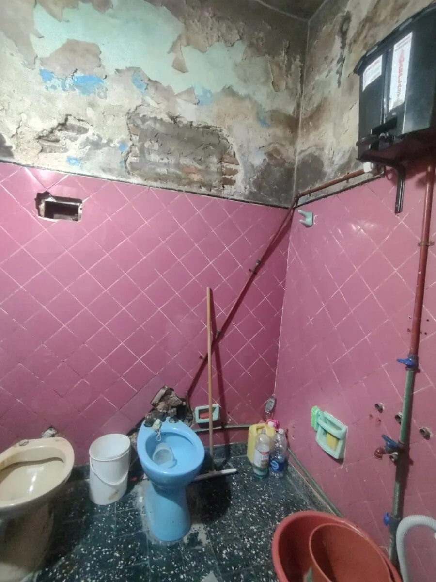 Casa en venta en calle 882 Ezpeleta Quilmes 297 m2, 3 ambientes. foto 4