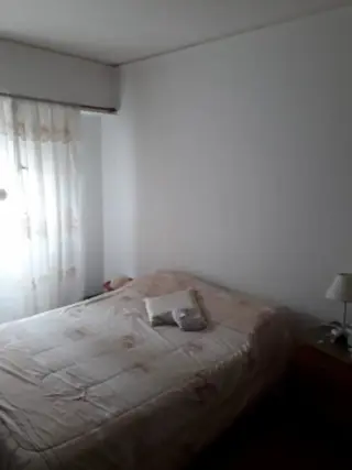EXCELENTE CASA CON LOCAL EN BARRIO RESIDENCIAL foto 4