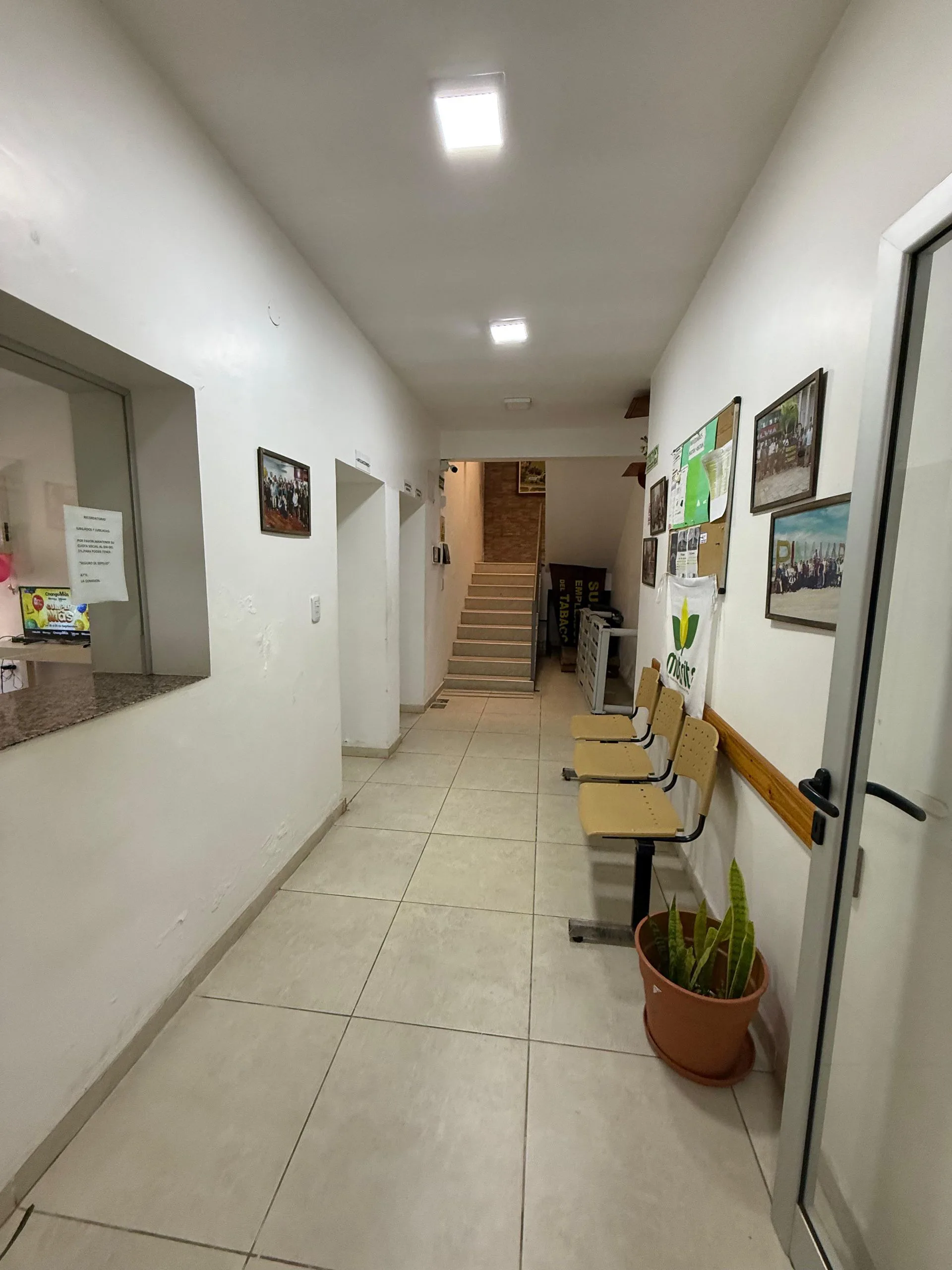 OFICINAS Y SALON DE EVENTOS EN EL CENTRO DE GOYA foto 2