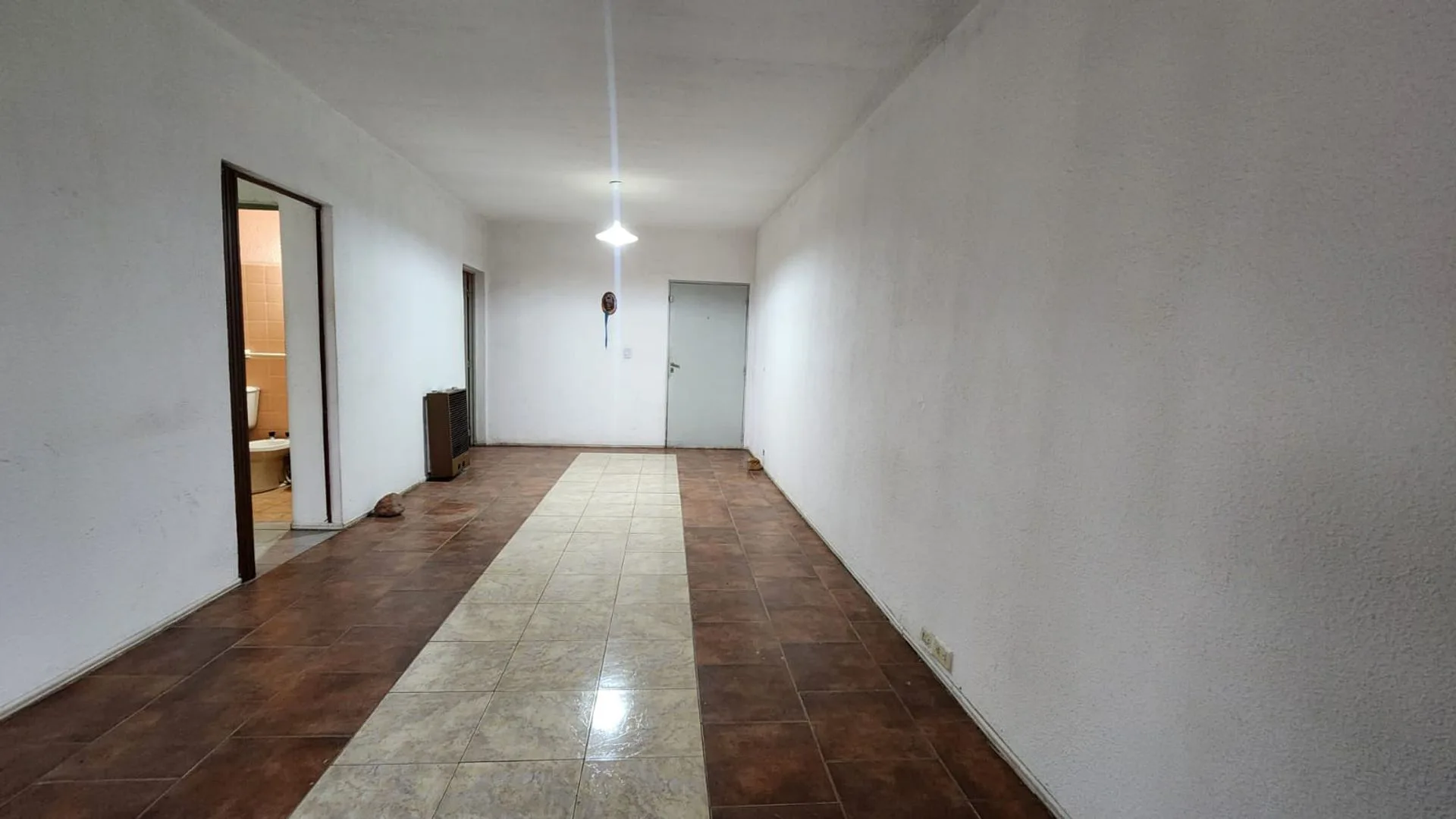 ALQUILER DEPARTAMENTO 3 DORMITORIOS. CAPITAL foto 2