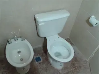 Casa de 3 Ambientes Refaccionada a Nuevo foto 3