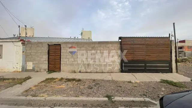 CASA dos Dormitorios- STANDARD NORTE