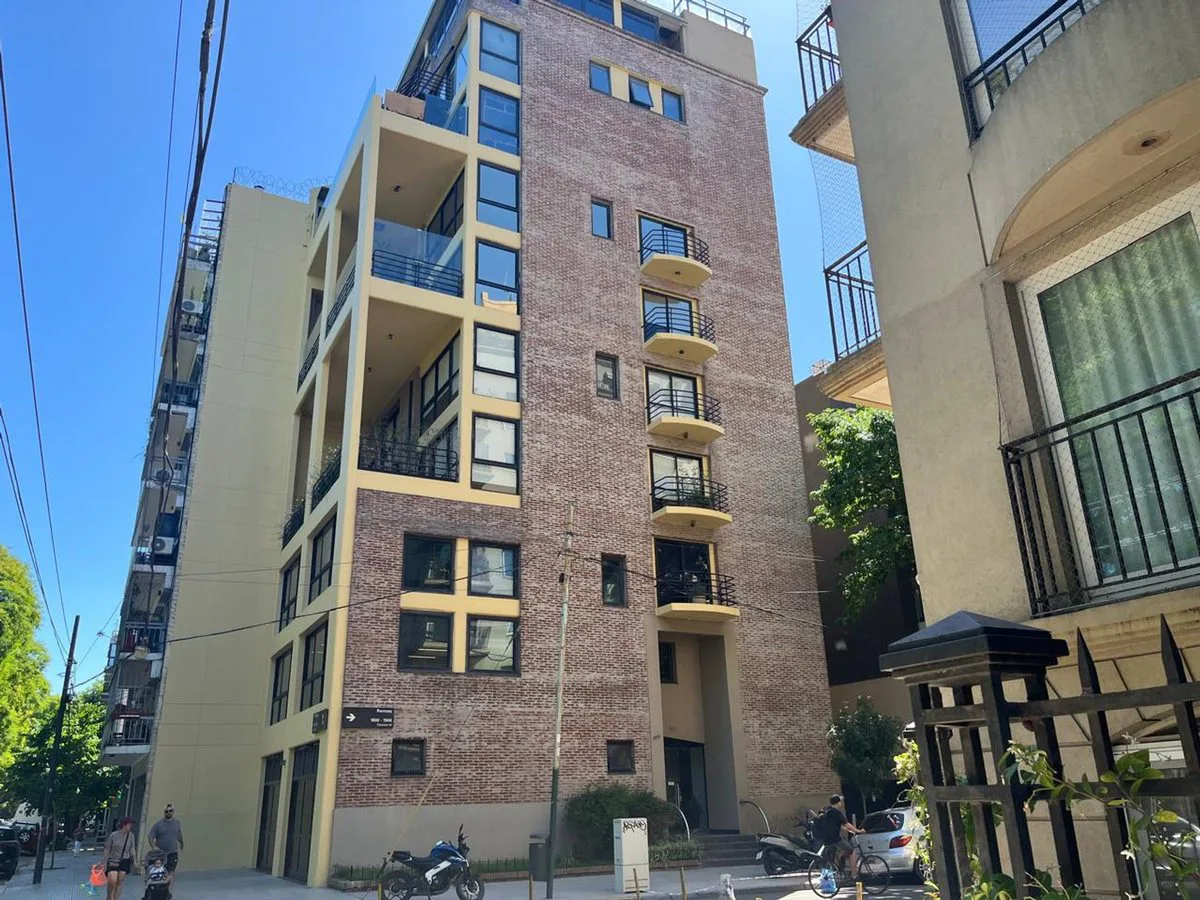 VENTA DUPLEX ÚNICO EN BAJO BELGRANO 4 AMB + FAMILY foto 2