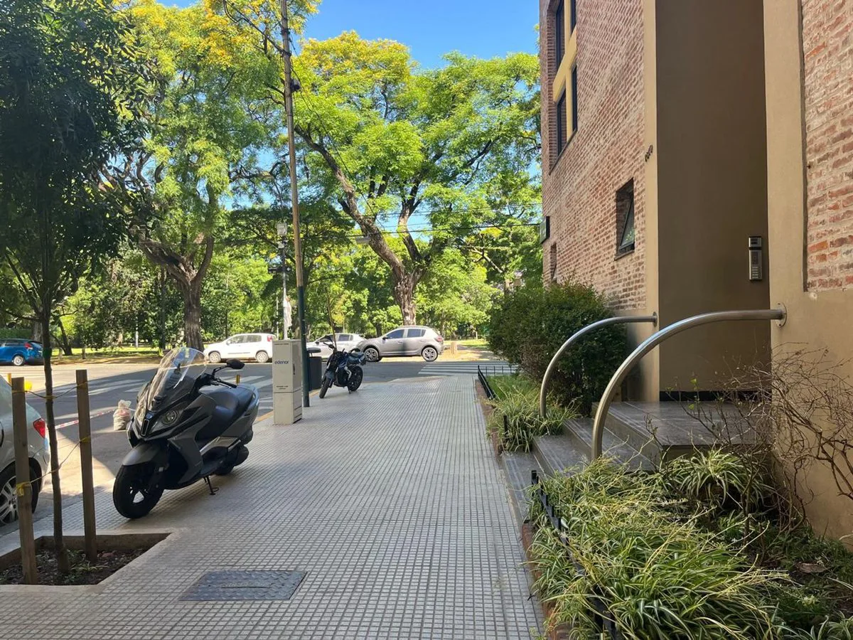 VENTA DUPLEX ÚNICO EN BAJO BELGRANO 4 AMB + FAMILY foto 4
